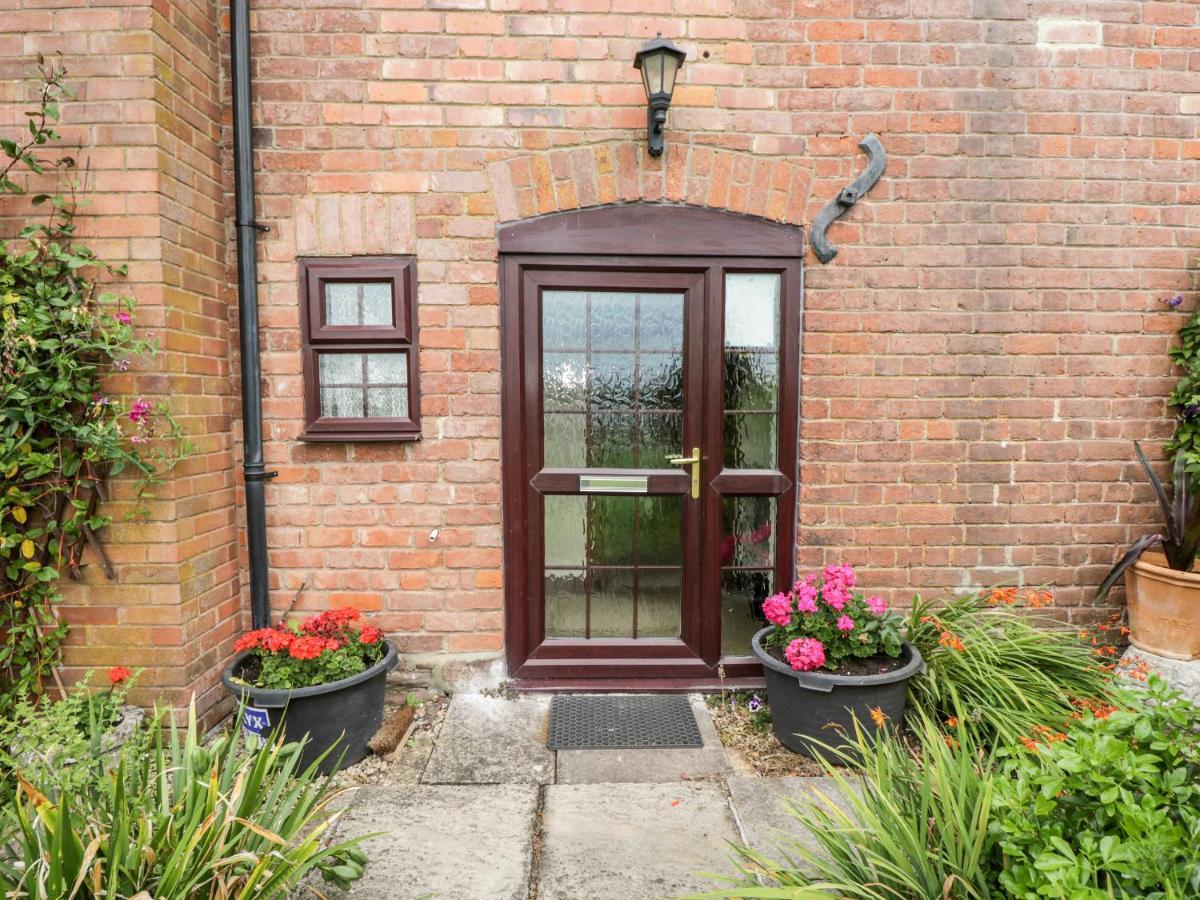 Lawn Farm Cottage Gloucester Exterior foto